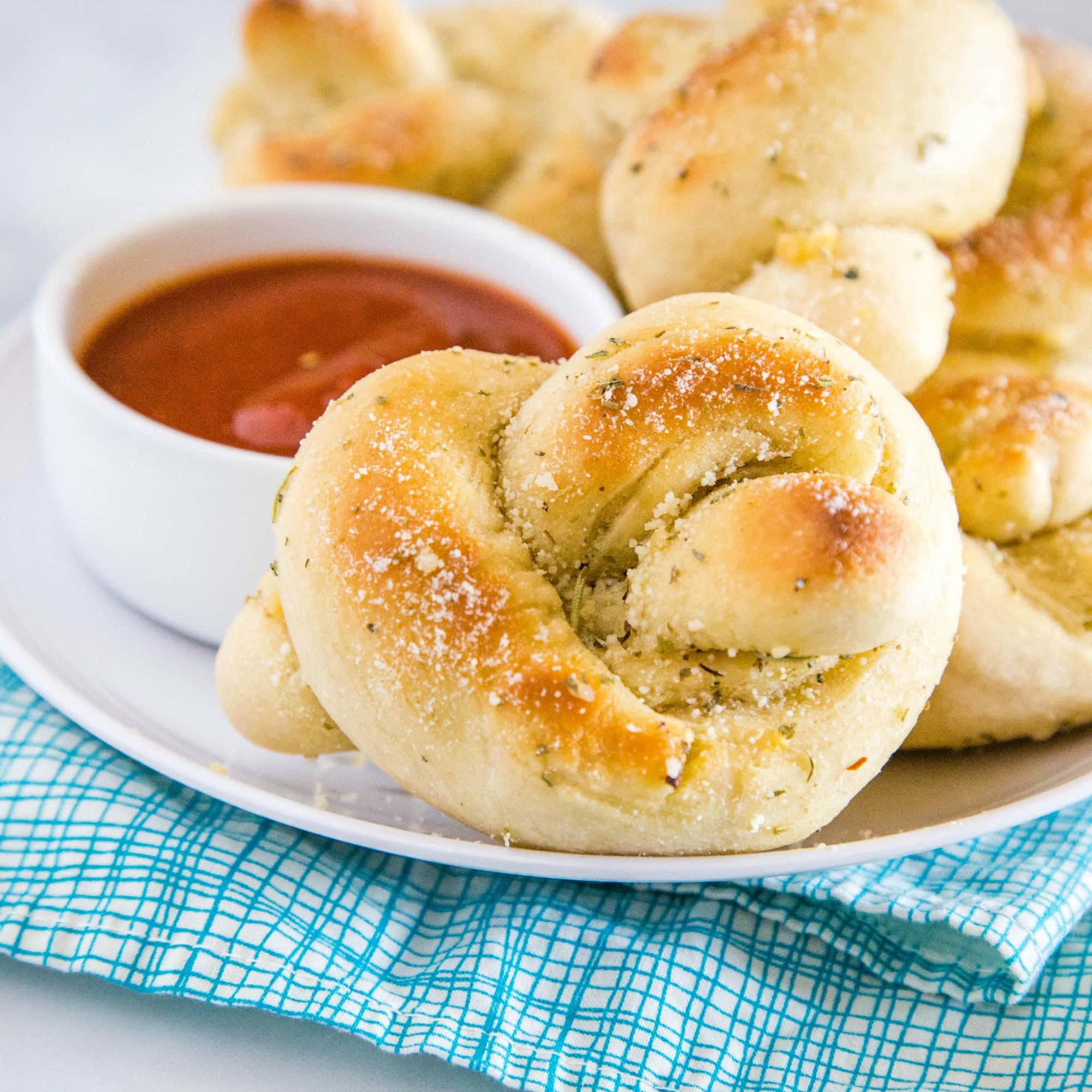 A plate of of garlic knots