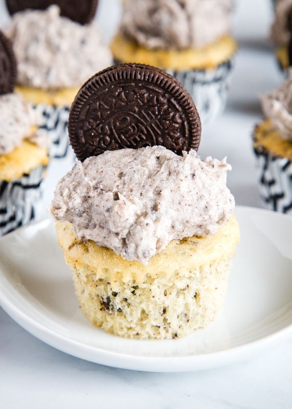 Cookies and Cream Cupcakes with vanilla cake and Oreo frosting