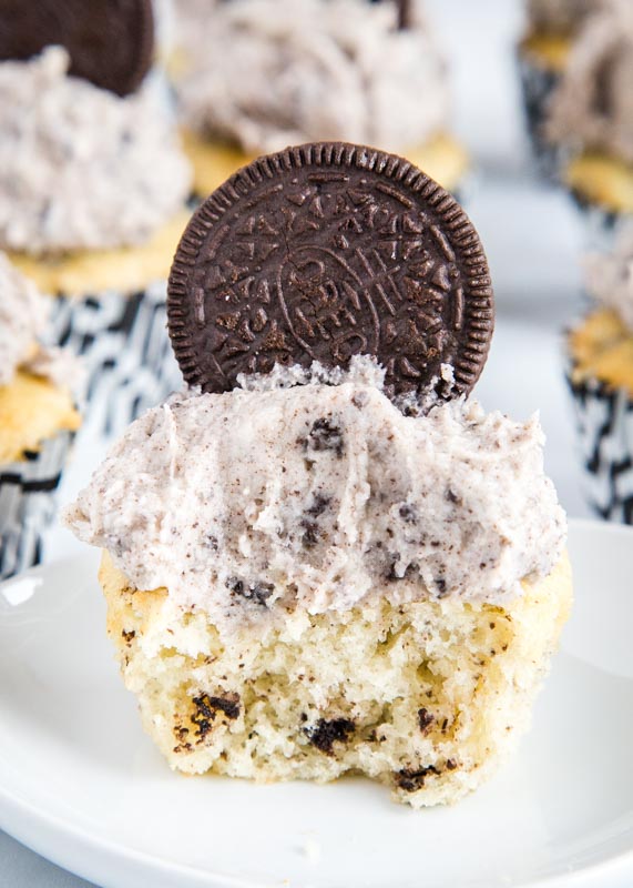 Moist vanilla cupcakes with a Oreo buttercream frosting
