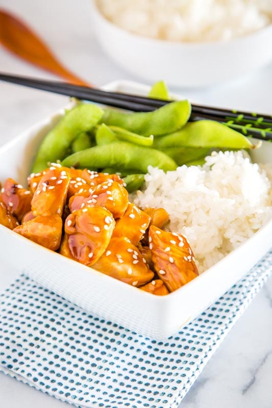 Get dinner on the table fast with these easy chicken teriyaki bowlsx