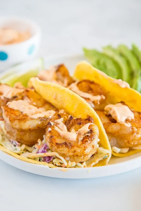 Shrimp tacos with chipotle sauce