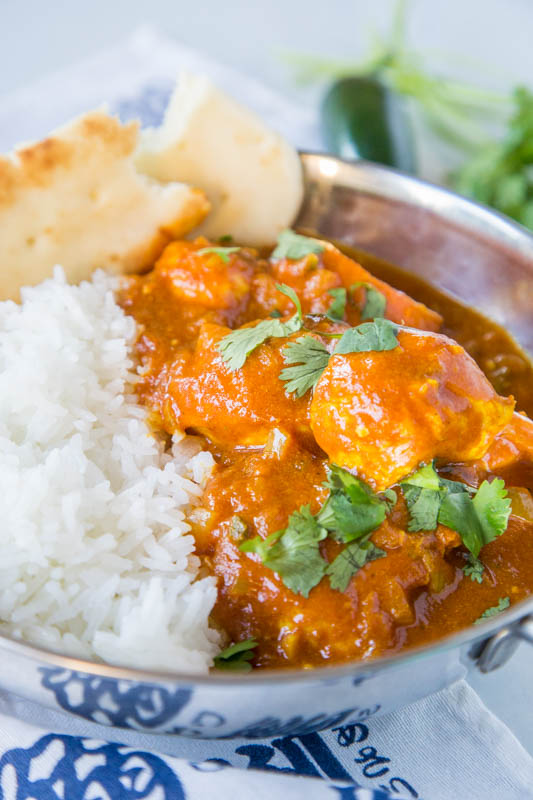 bowl of chicken vindaloo with rice