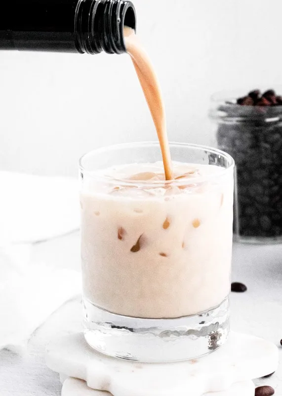 Baileys White Russian Recipe - Dinners, Dishes, and Desserts