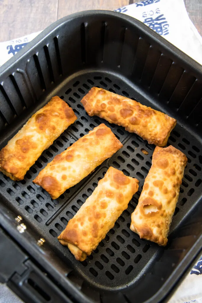 cooked egg rolls in air fryer