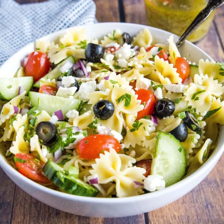 Easy Greek Pasta Salad | Dinners, Dishes & Desserts