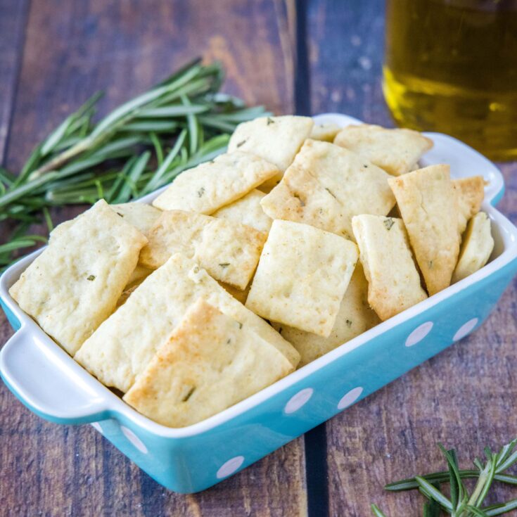 cropped in picture of rosemary crackers in a bowl