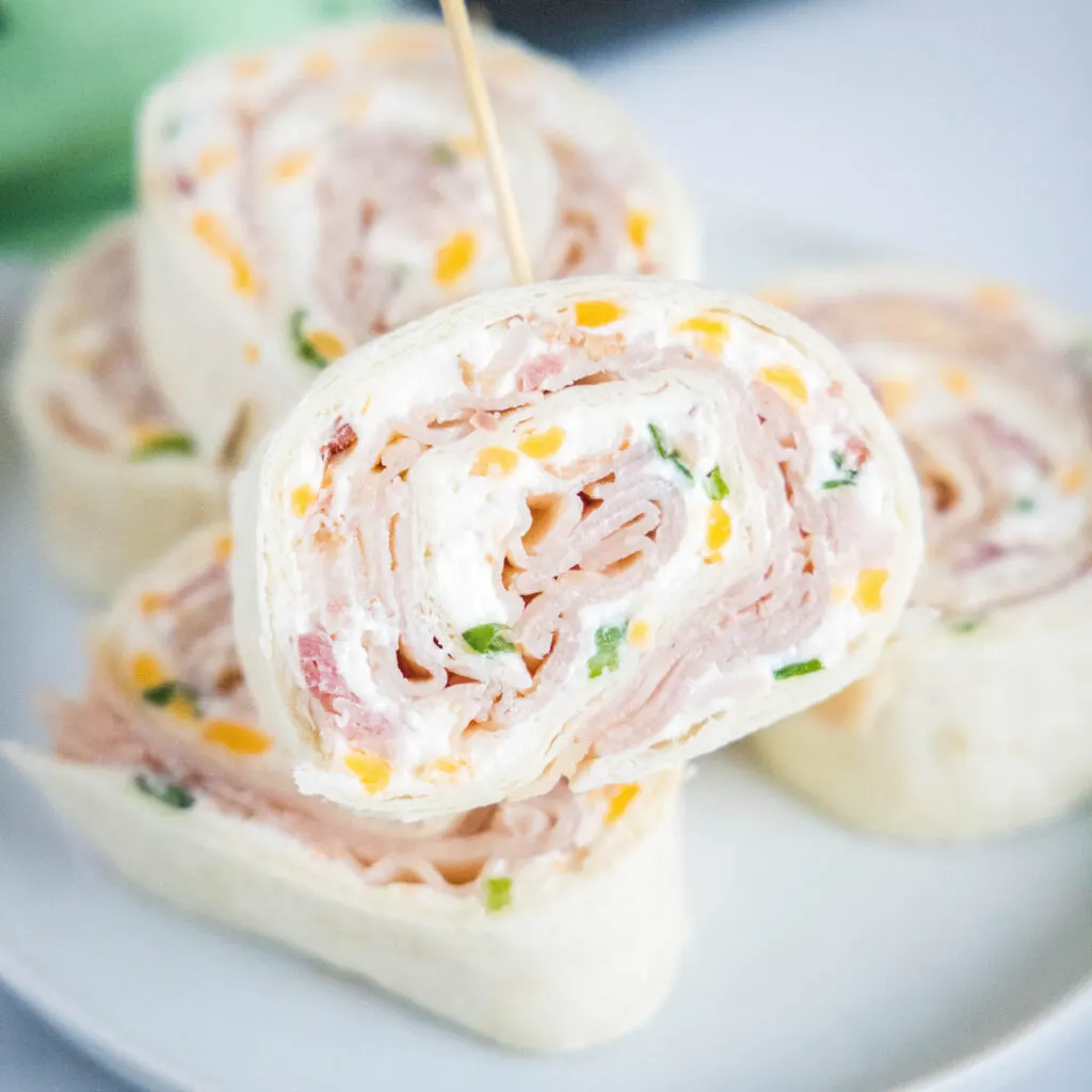 25 Easy Picnic Appetizers - Sparkling Boy Ideas