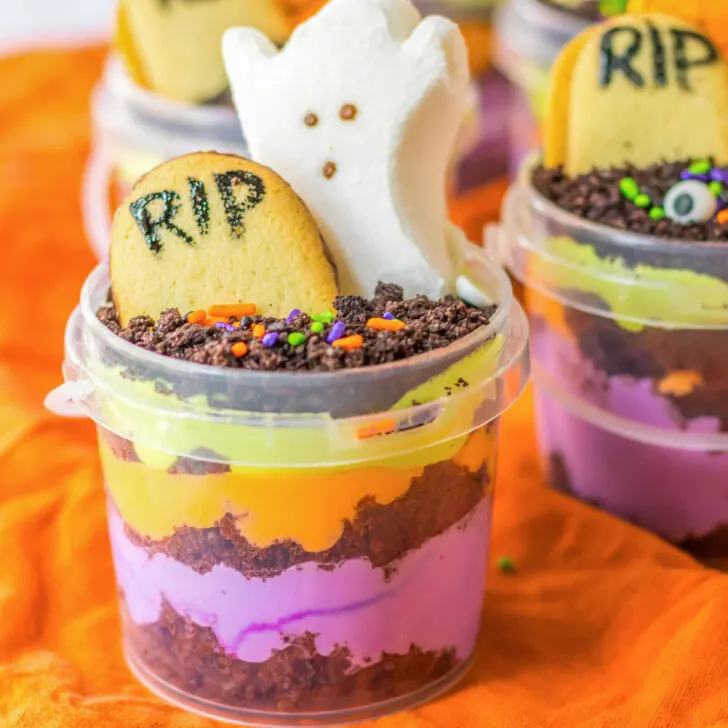 graveyard halloween pudding cup close up