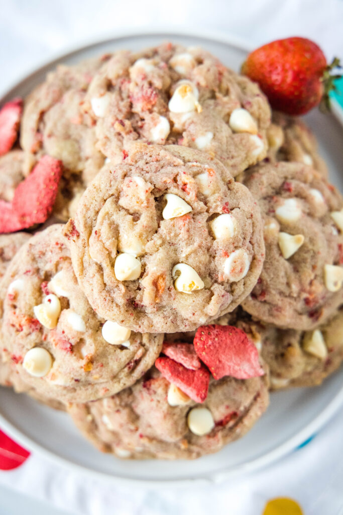 strawberry cookies on a serving plate