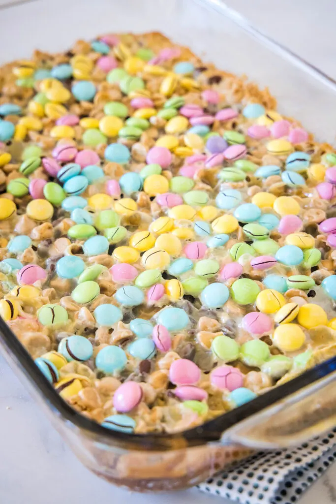 baked easter magic bars in a pan