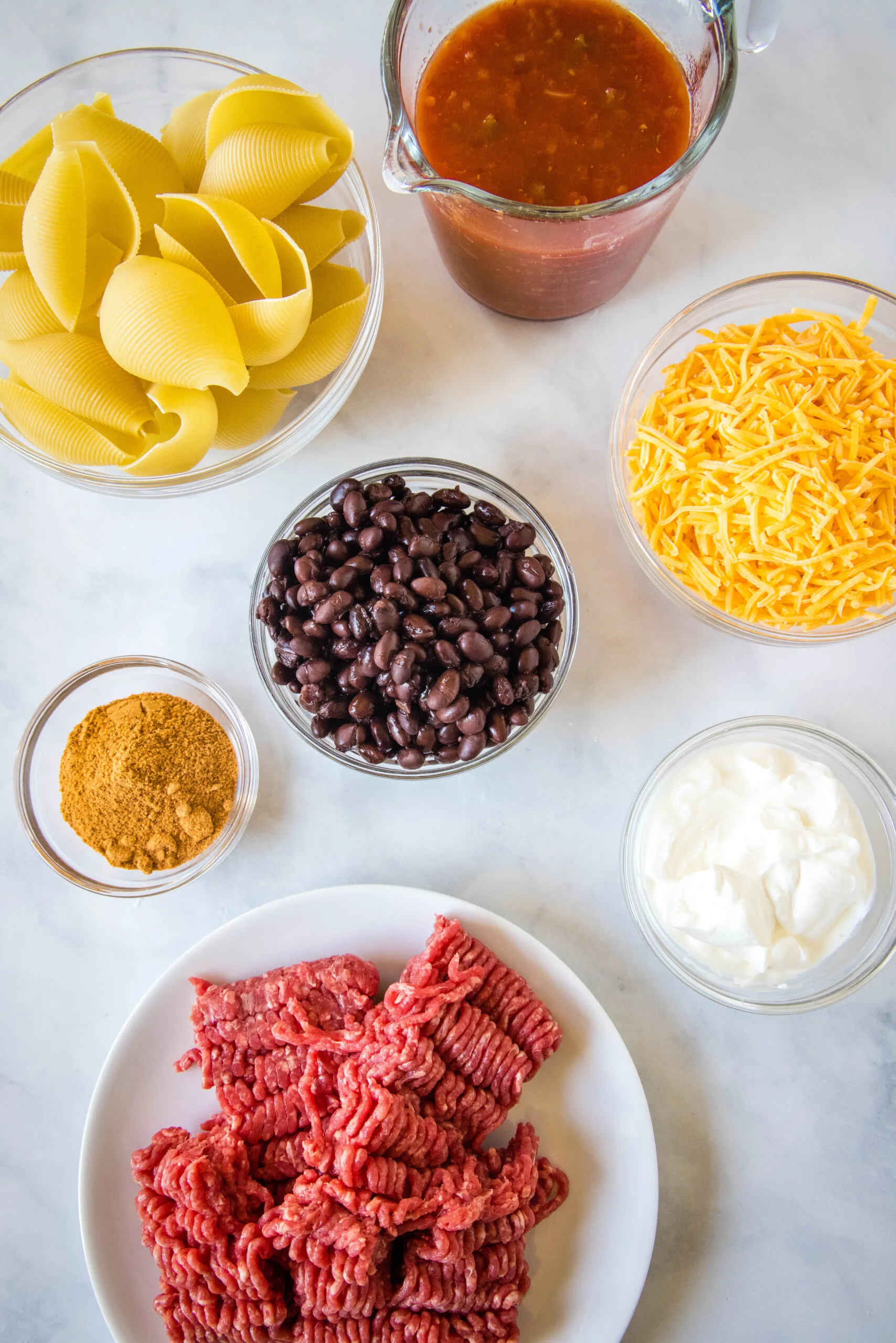 Ingredients for taco stuffed shells.