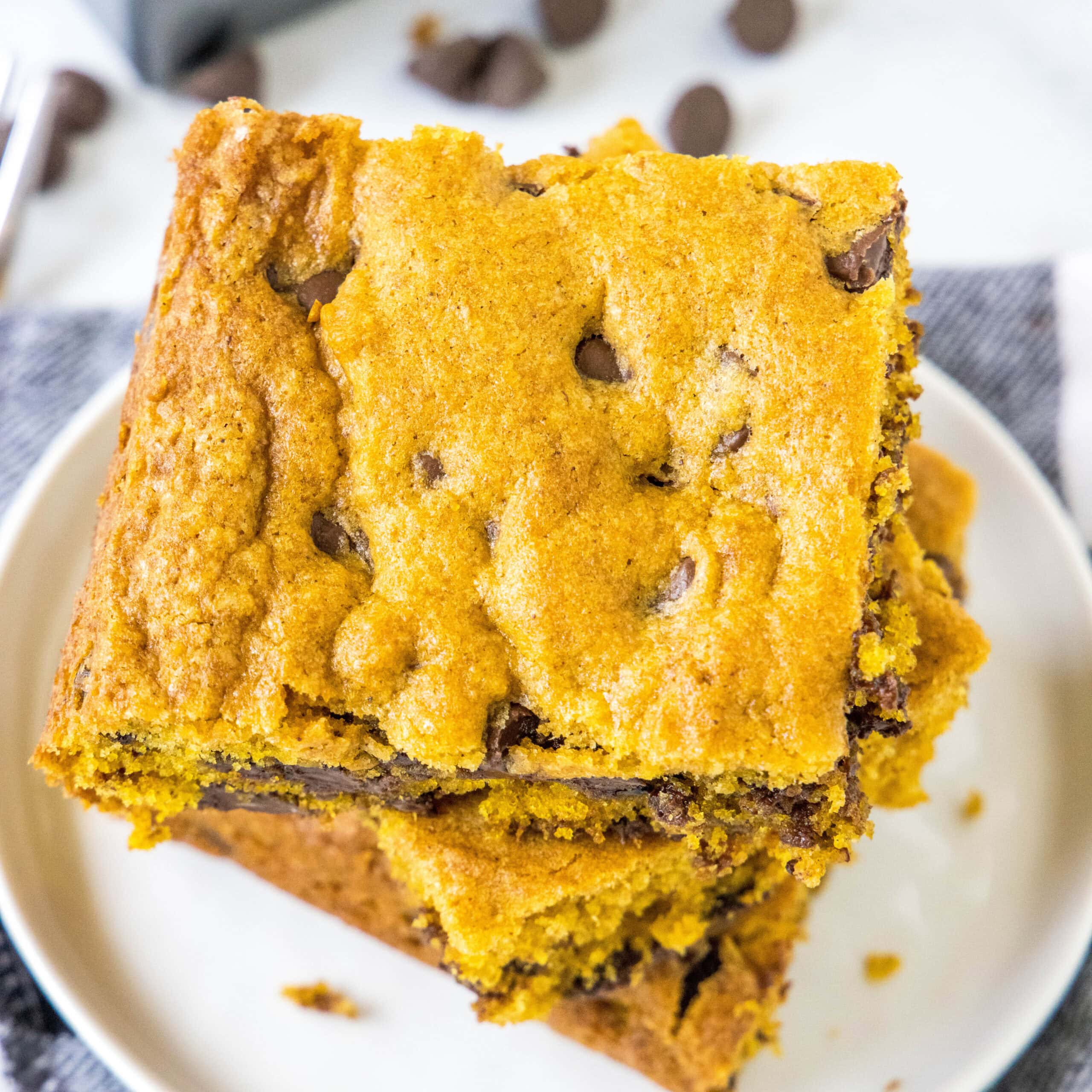 Pumpkin Chocolate Chip Bars