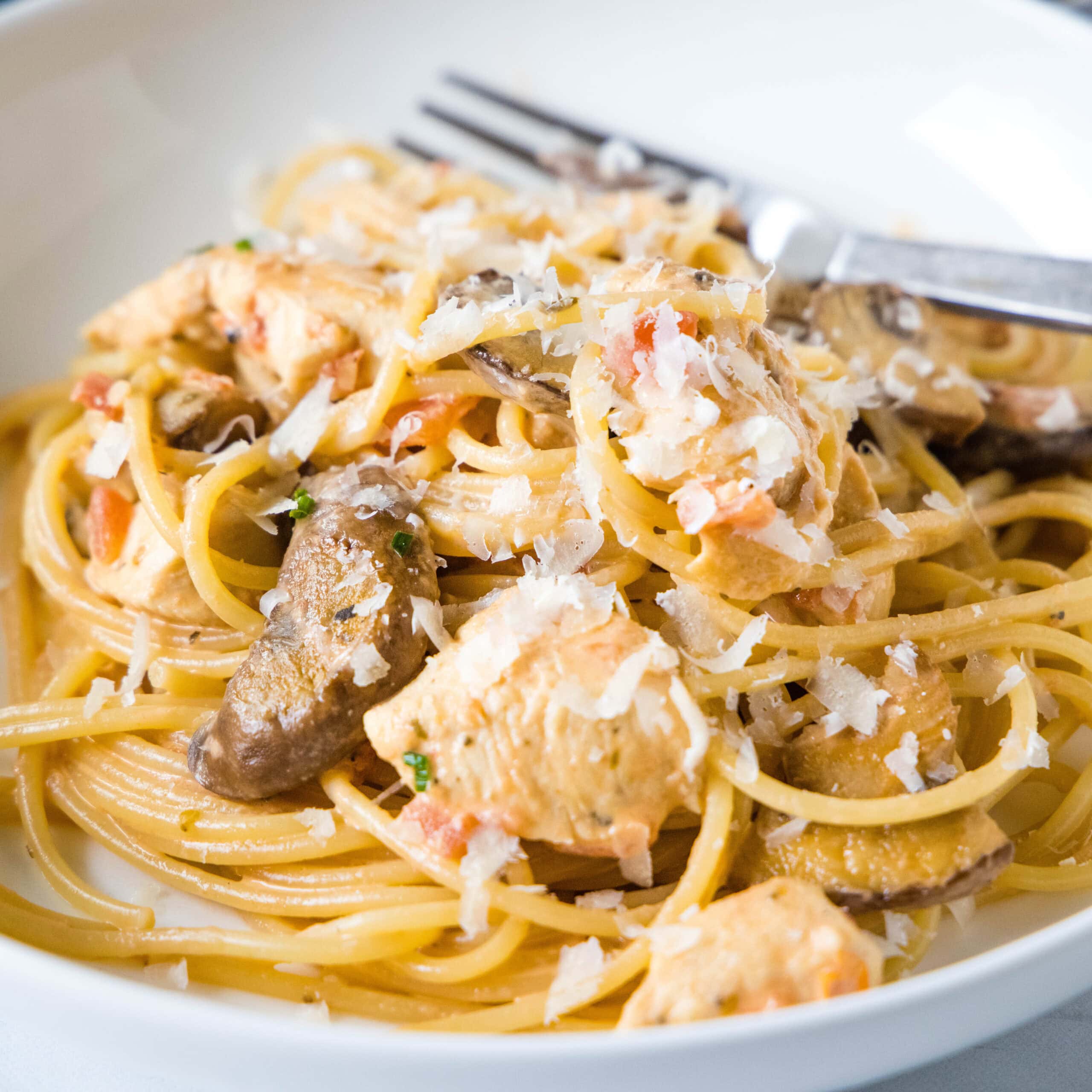 Tuscan Chicken Pasta