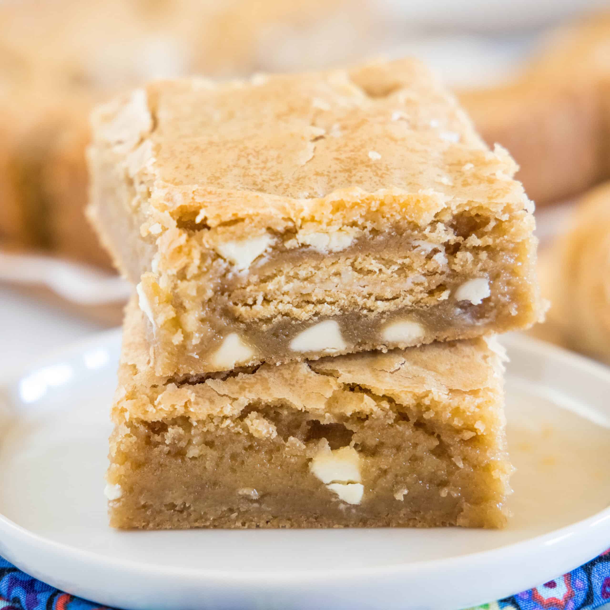 Golden Oreo Blondie Bars