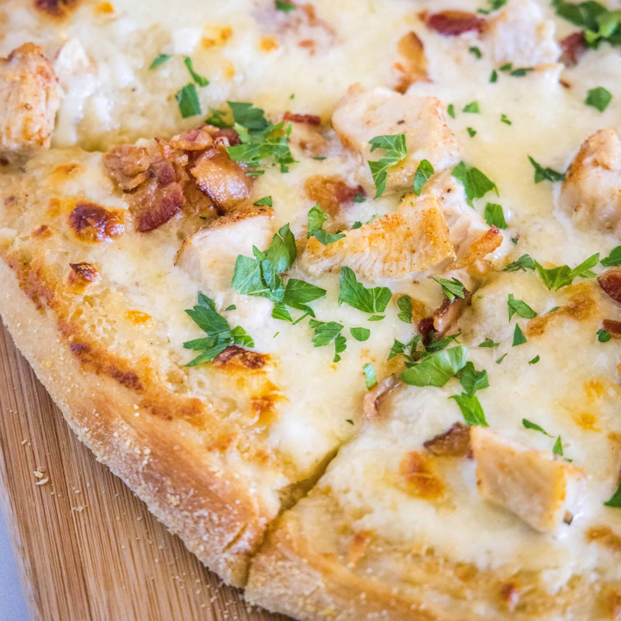 Chicken Alfredo Pizza