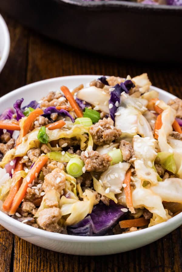 close up serving of chicken egg roll bowl