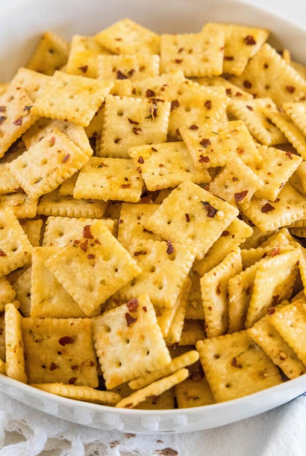 close up spicy garlic ranch crackers in a bowl