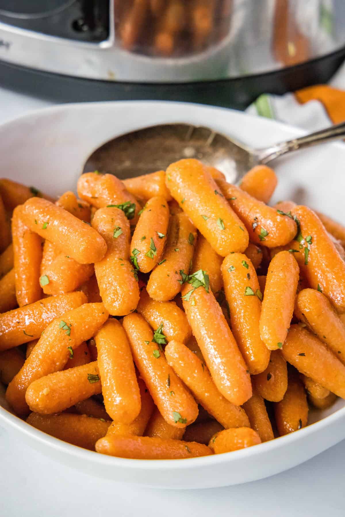 roasted carrots in a serving bowl