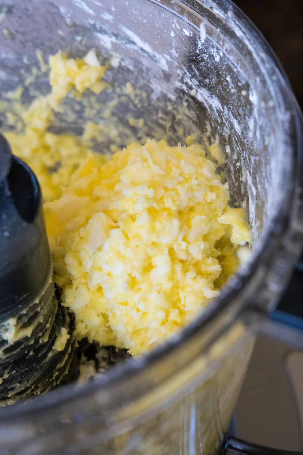 making shortbread crust in food processor