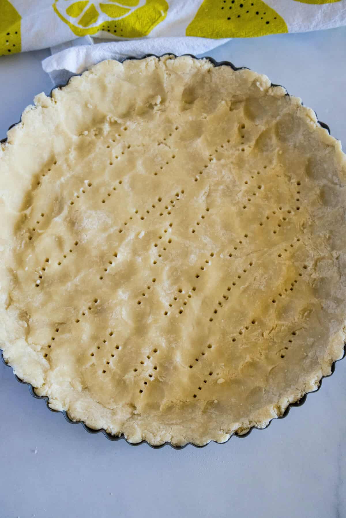tart shell in pan for ready for the oven