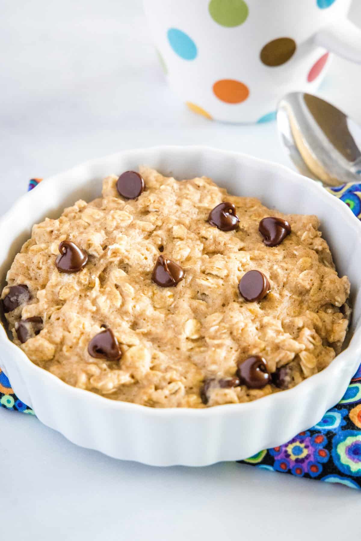 microwave oatmeal cookie cooked in baking dish