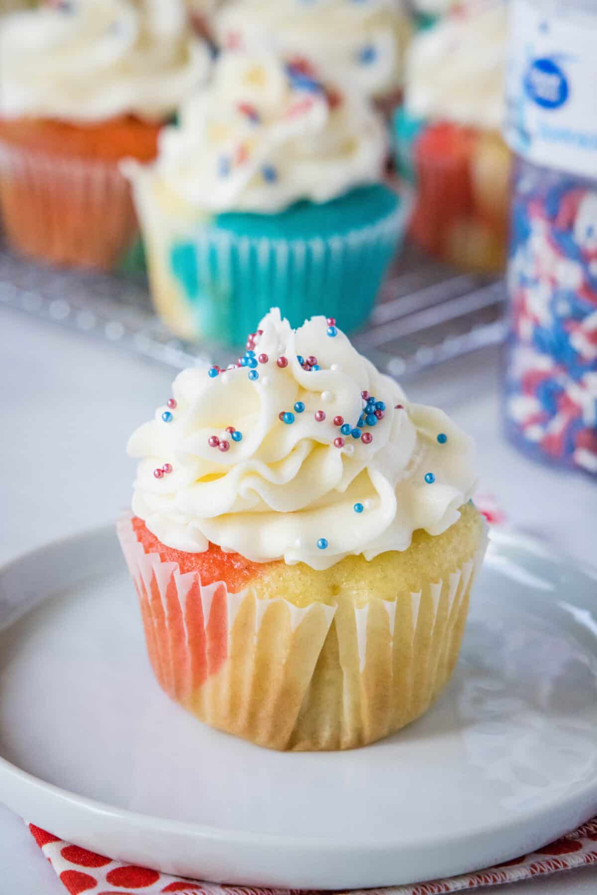 4th july cupcake on a plate