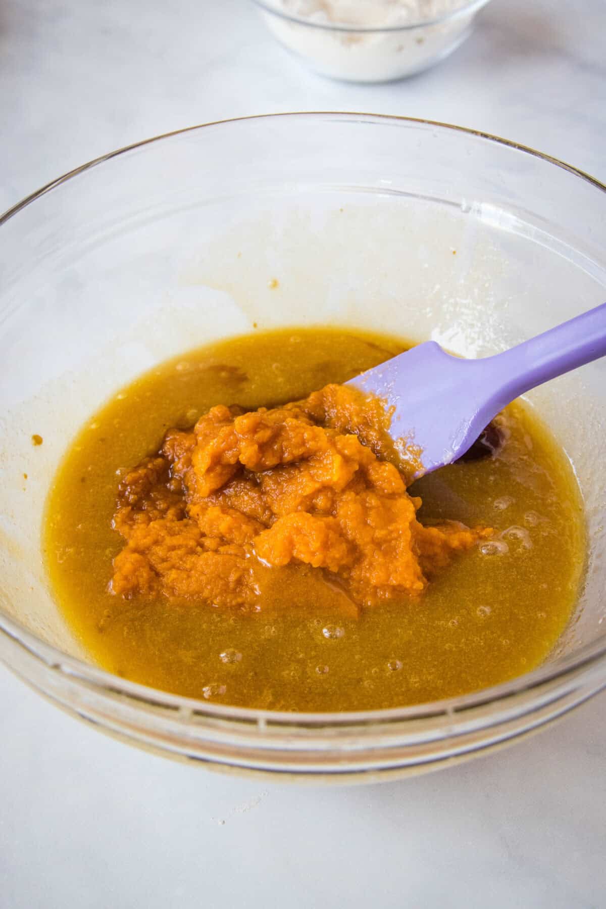 wet ingredients for pumpkin blondies
