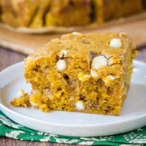 sliced pumpkin blondie on a plate
