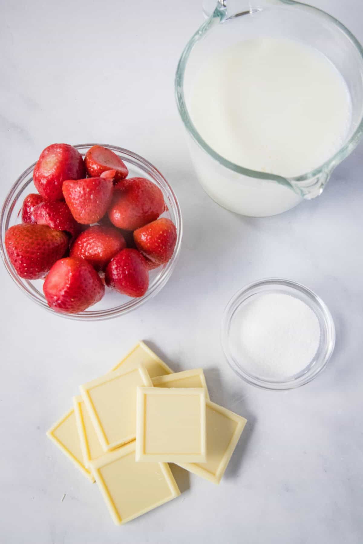 strawberry hot chocolate ingredients