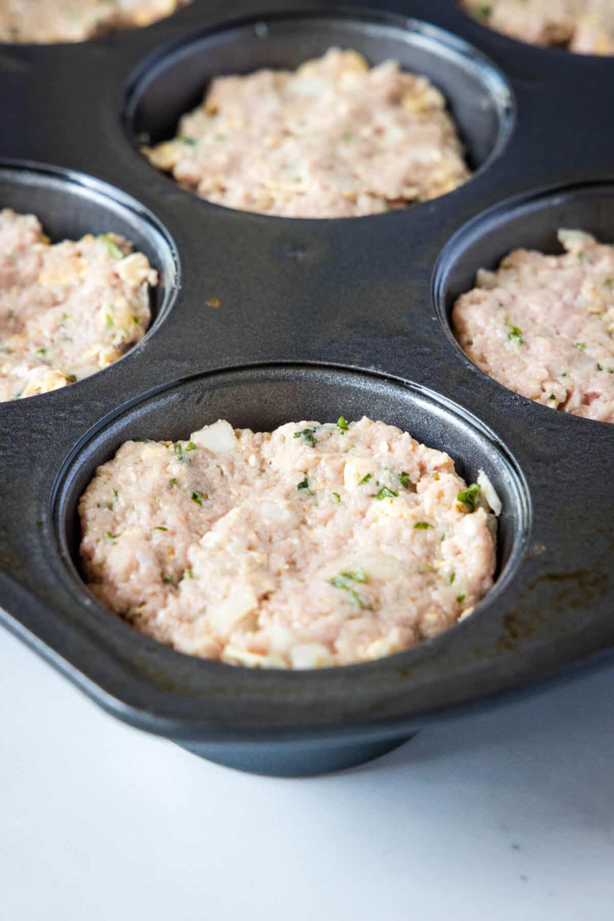 turkey meatloaf in muffin tins