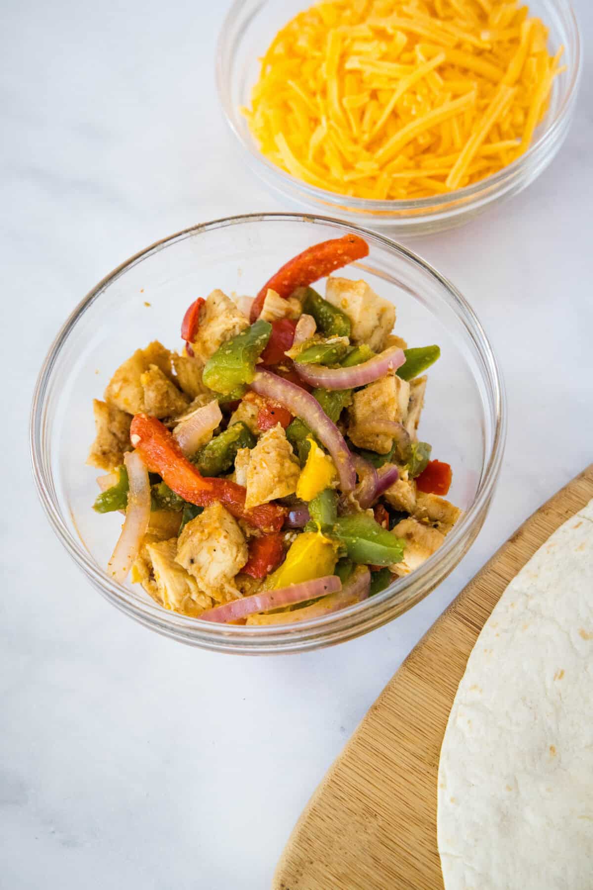 chicken fajita quesadilla ingredients
